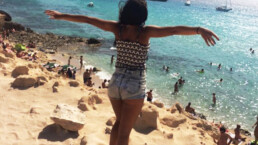 Maravilhosa praia em Ibiza