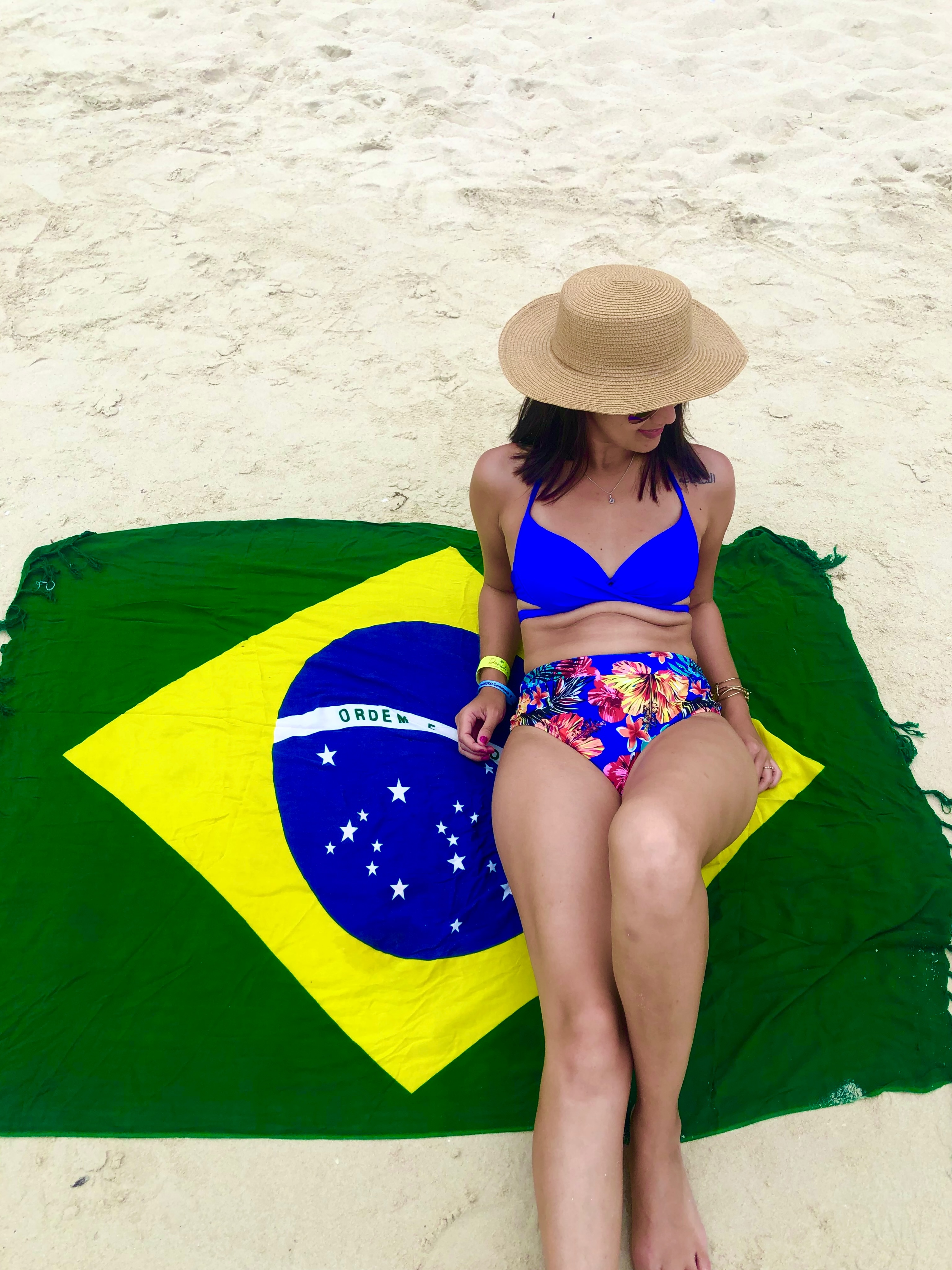É hoje Brasil!! 🇧🇷🇧🇷🇧🇷🇧🇷 
País e time do coração 💚💛💙
Ser brasileira é incrível. País de natureza exuberante, pessoas incríveis e coração enorme. 
Vai Brasil! 🇧🇷 
#colecionandodestinos