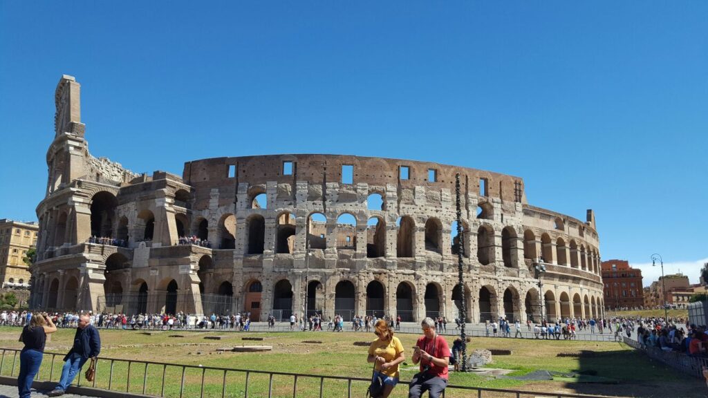 Reserve já tours e ingressos para o Coliseu de Roma - BRASIL NA ITALIA